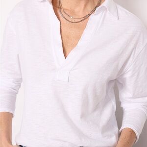 Evereve White V-Neck Longsleeve tee shirt